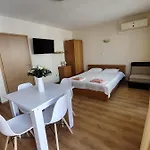 ваканционно студио аквария Appartement