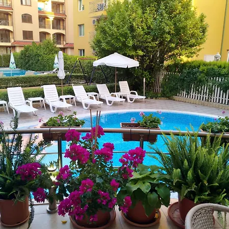 ваканционно студио аквария ساني بيتش