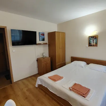 Appartamento ваканционно студио аквария *