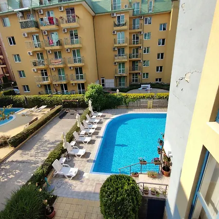 Appartamento ваканционно студио аквария *