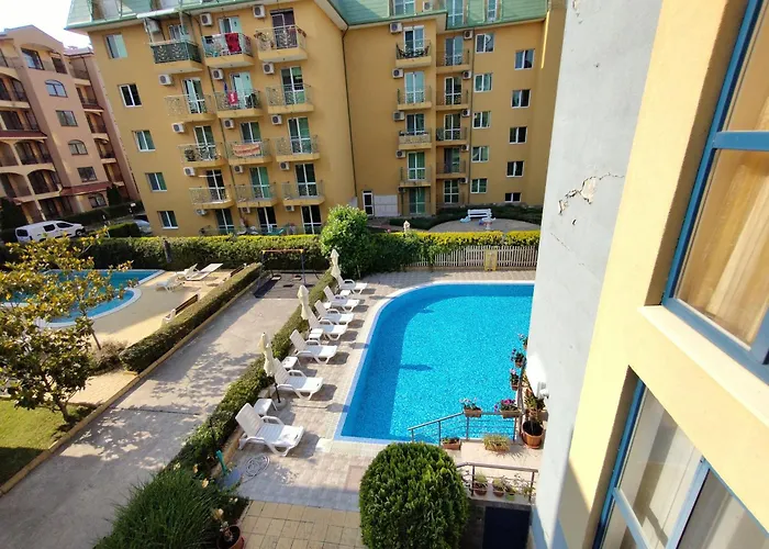 Appartamento ваканционно студио аквария *