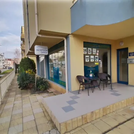 Apartment ваканционно студио аквария *