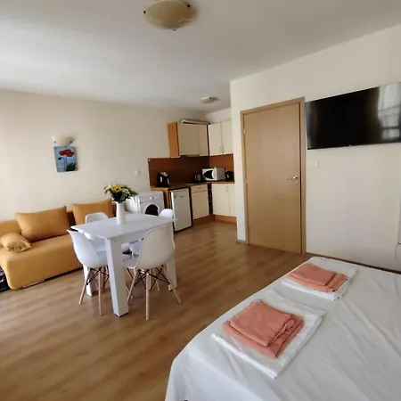 ваканционно студио аквария Slăntjev Brjag